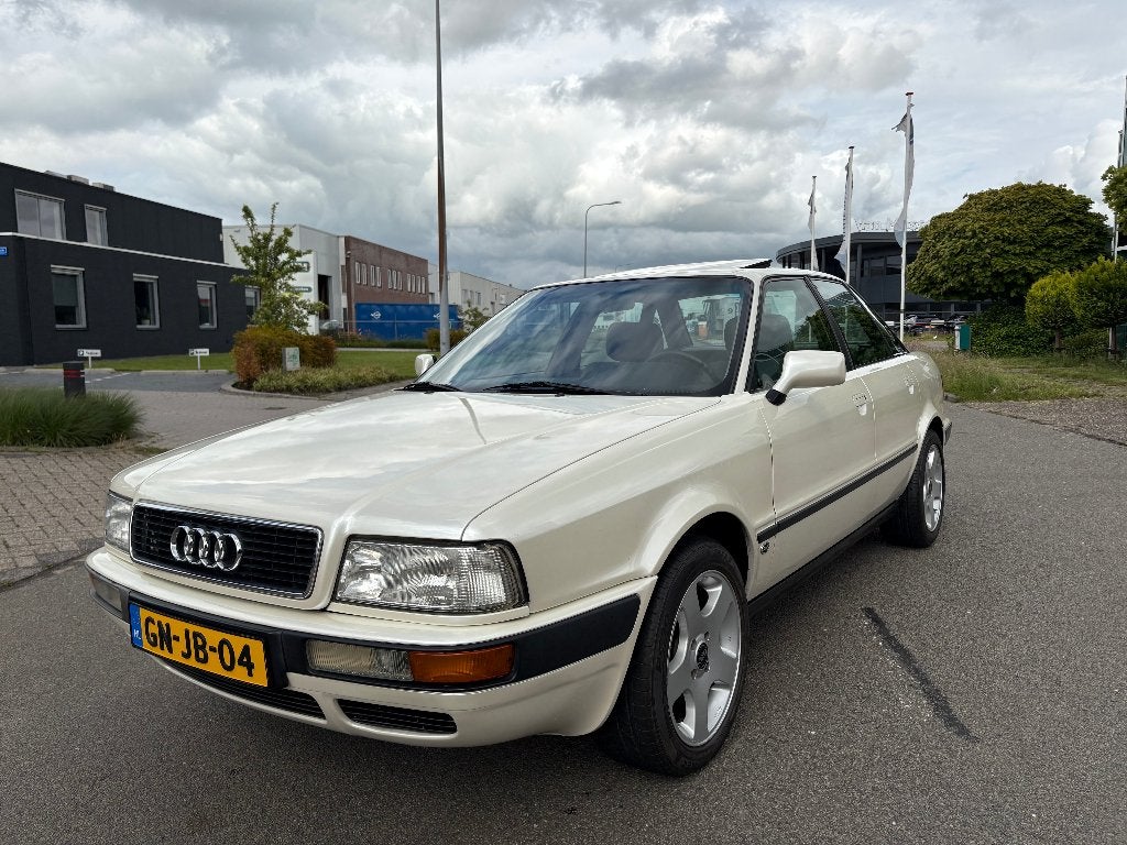 Audi 80 2.8 E 128KW V6 Automaat Originele staat, Auto's, Wit, Bedrijf, Grijs, Geïmporteerd