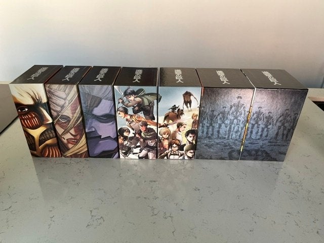 Attack On Titan Full Series In 7 Boxes In English, Complete serie of reeks, Ophalen of Verzenden, Nieuw, Amerika