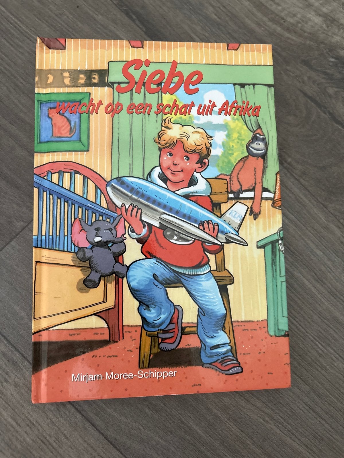 Mirjam Moree - Siebe wacht op een schat uit Afrika, Fictie algemeen, Ophalen of Verzenden, Zo goed als nieuw, Mirjam Moree
