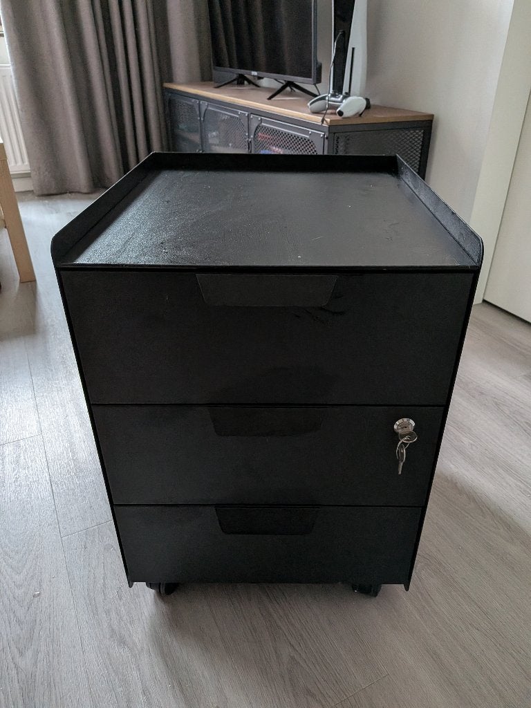 Mobiel ladeblok (IKEA TROTTEN), 3 of 4 laden, Ophalen, Minder dan 50 cm, Minder dan 100 cm