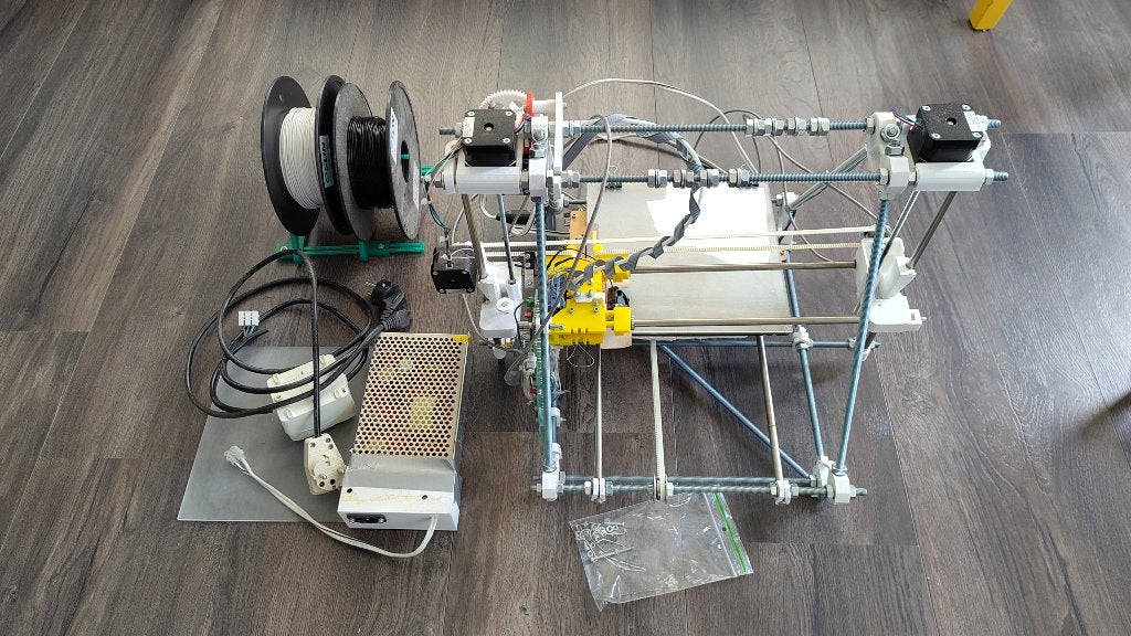 RepRapPro 3D-printer, Ophalen, Gebruikt, Diverse, Filament