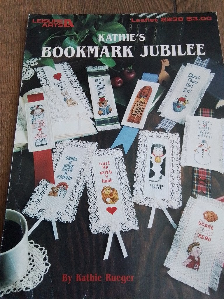 Leisure arts borduurpatroon, kathie bookmarks jubilee, Ophalen of Verzenden, Zo goed als nieuw, Handborduren, Patroon