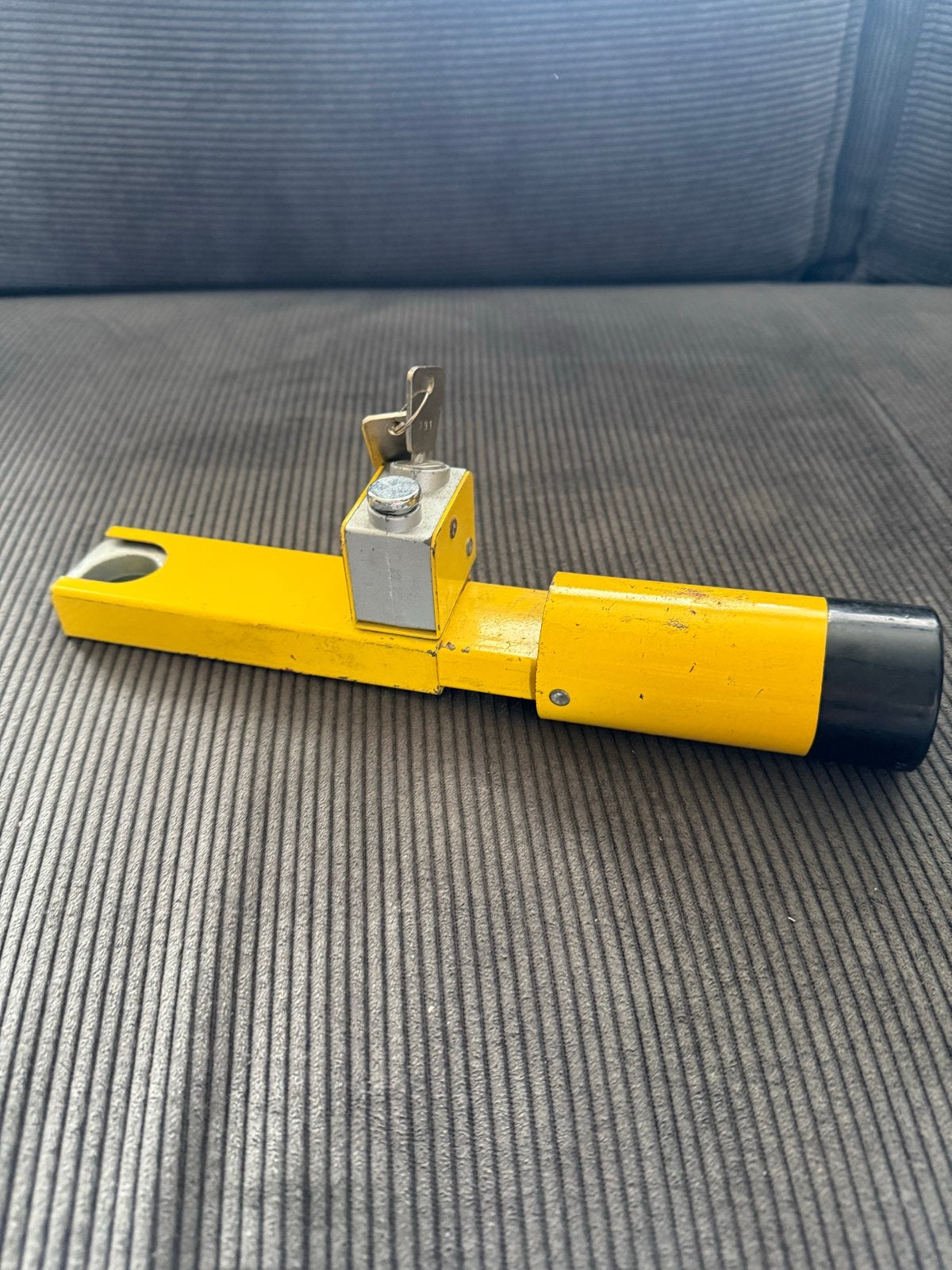 Gele slot tbv handrem/pook met sleute - Anti-diefstal, Ophalen of Verzenden, Gebruikt