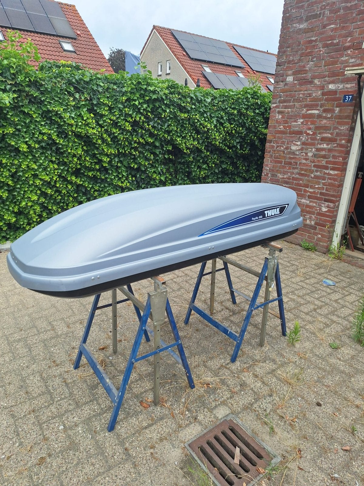 Thule Pacific 600 Dakkoffer - Ruime en Betrouwbare Bagagebox, Auto diversen, Ophalen, Gebruikt