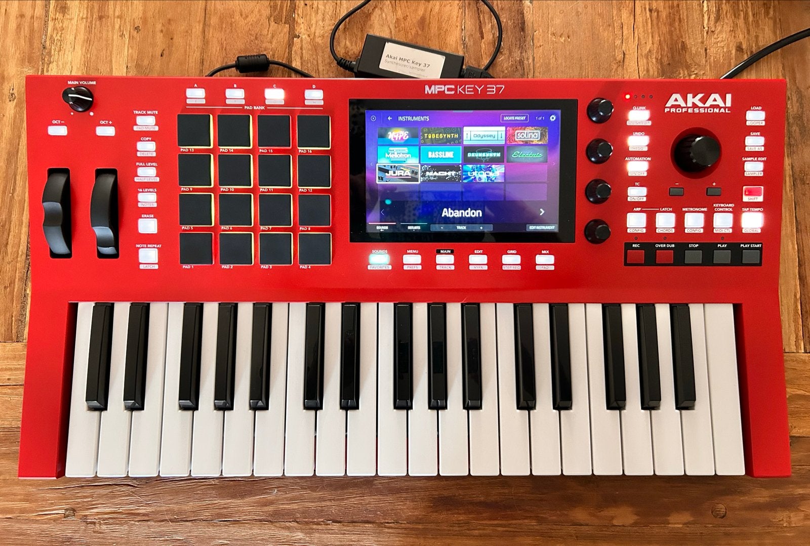 Akai Professional MPC Key 37 - Zo goed als nieuw, Overige merken, Zo goed als nieuw, Met midi-aansluiting, Overige aantallen