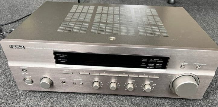 Yamaha RX-497 Stereo Reciever, Ophalen, Yamaha, Zo goed als nieuw, 60 tot 120 watt