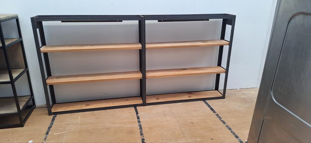Industrieel Boekenrek - Zwaar Staal & Blank Hout (200x100cm), Huis en Inrichting, Kasten | Boekenkasten, Ophalen