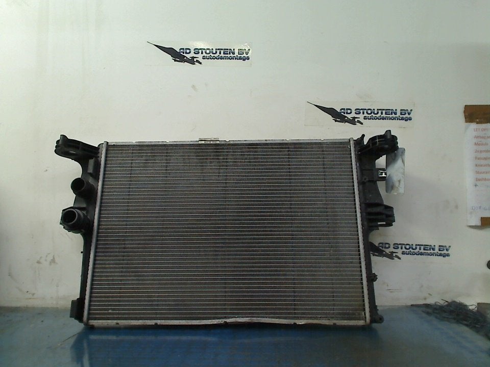 Radiateur Iveco New Daily VI (2016-04/..) 8A4760000, Gebruikt, Overige automerken, Iveco Magirus AG, Info@iveco-sw.de