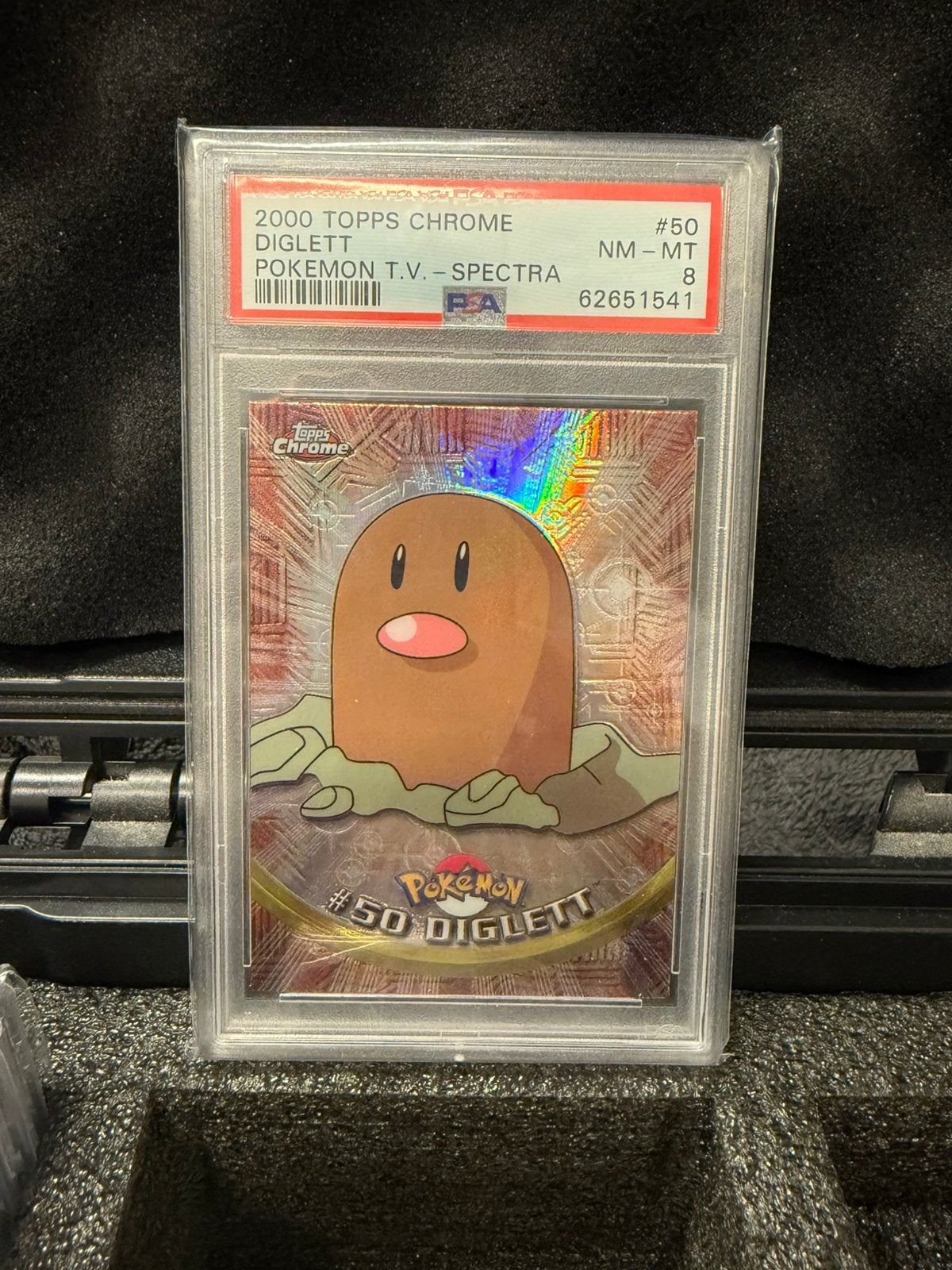 Diglett TOPPS Chrome Spectra PSA 8, Hobby en Vrije tijd, Verzamelkaartspellen | Pokémon, Ophalen of Verzenden, Zo goed als nieuw