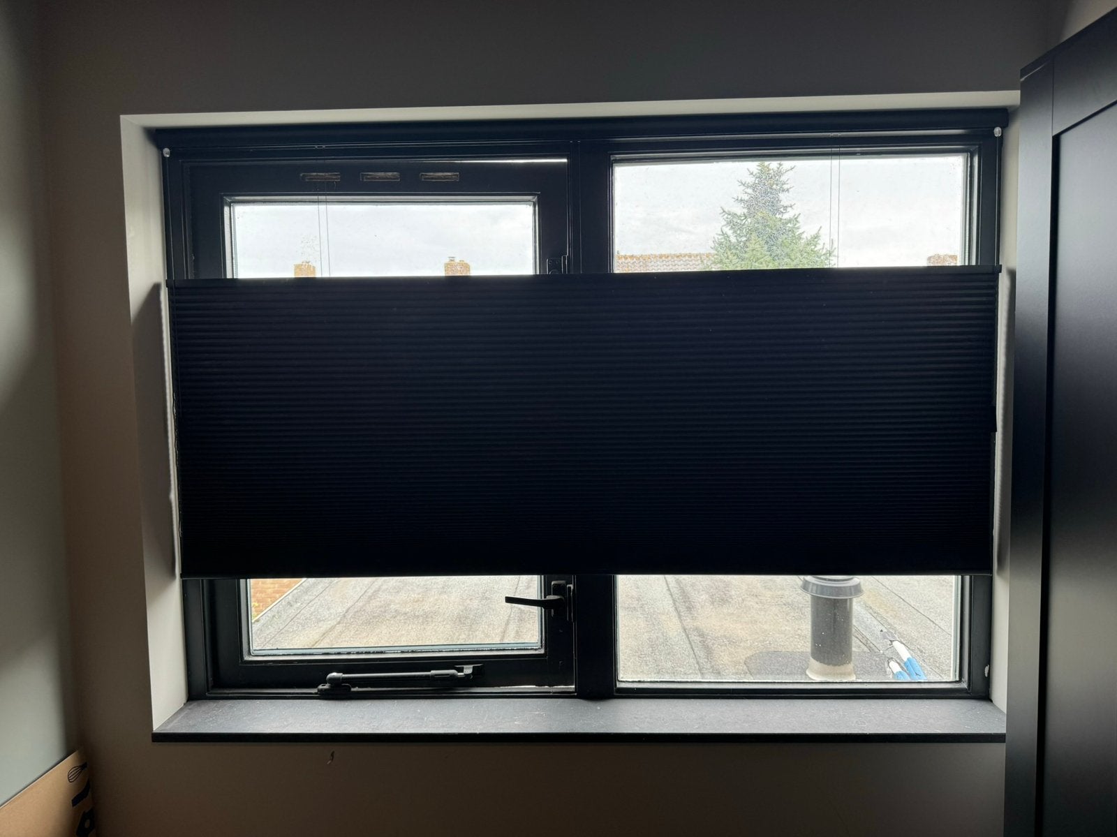 3x Duette plissé maatwerk – zwart – 1x 161 & 2x 266 cm breed, Luxaflex, Ophalen, Zo goed als nieuw, Zwart