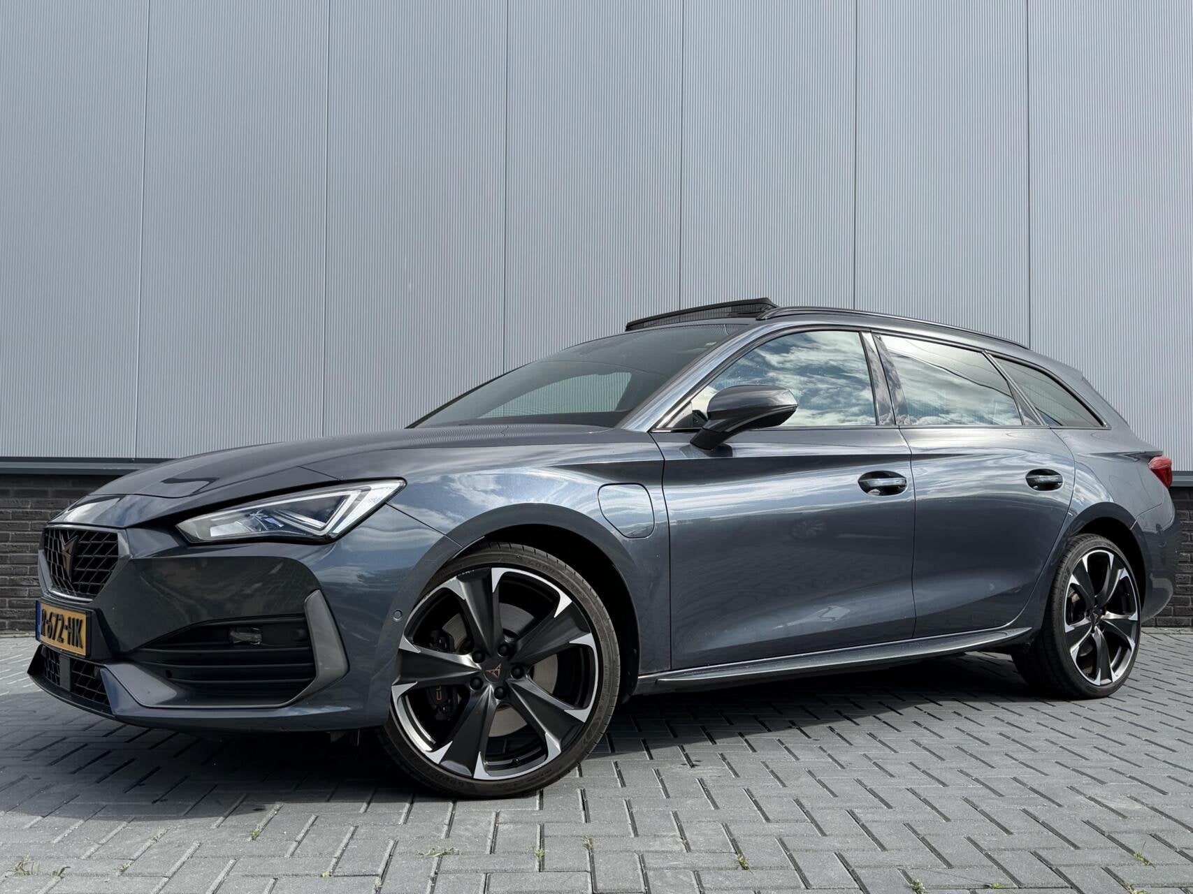 Seat Leon Sportstourer 1.4 TSI eHybrid PHEV VZ Performance|P, Auto's, Gebruikt, Euro 6, 4 cilinders, Leon
