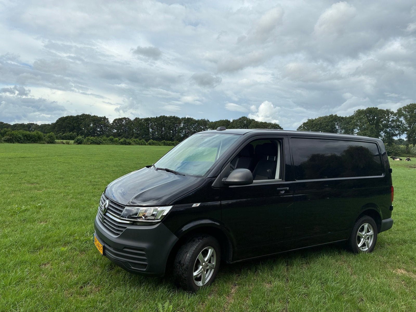 Volkswagen Transporter 2.0 TDI t6.1 nieuwstaat L1h1  2021, Voorwielaandrijving, Stof, 4 cilinders, Volkswagen