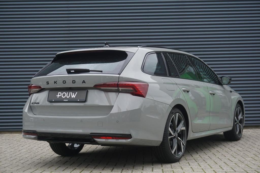Skoda Octavia Combi 1.5 TSI 150pk MHEV Sportline Tour | Navi, Auto's, Skoda, Automatische klimaatregeling, 1498 cc, Euro 6, 4 cilinders