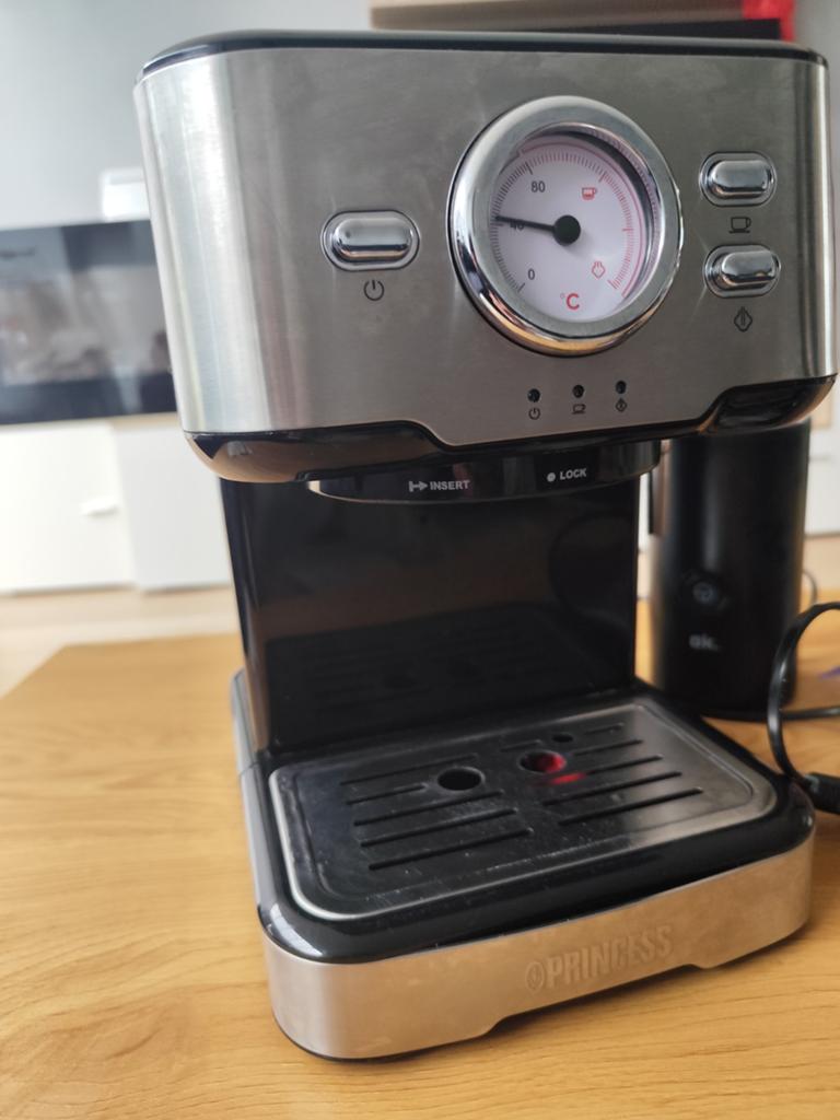 Princes Espressomachine met bonenmaler en melkopschuimer, Ophalen of Verzenden