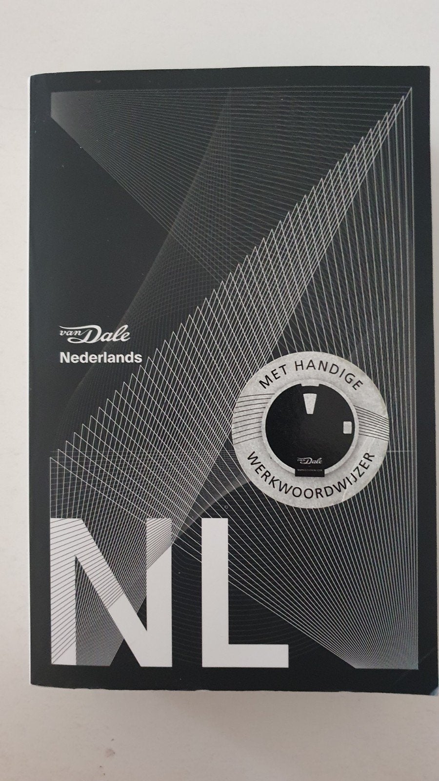 Woordenboek Nederlands van Dale, Boeken, Ophalen of Verzenden, Zo goed als nieuw, Van Dale, Nederlands