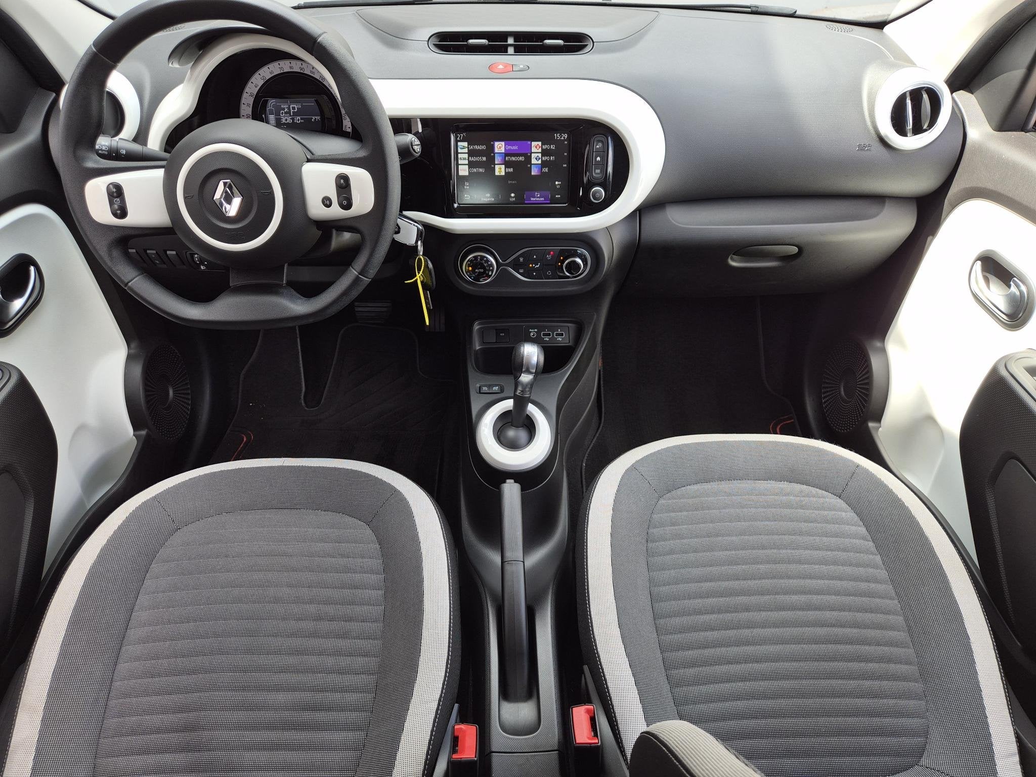Renault Twingo Z.E. R80 Collection / SOH 94% / Dealer onderh, Automaat, 22 kWh, Origineel Nederlands, 190 km