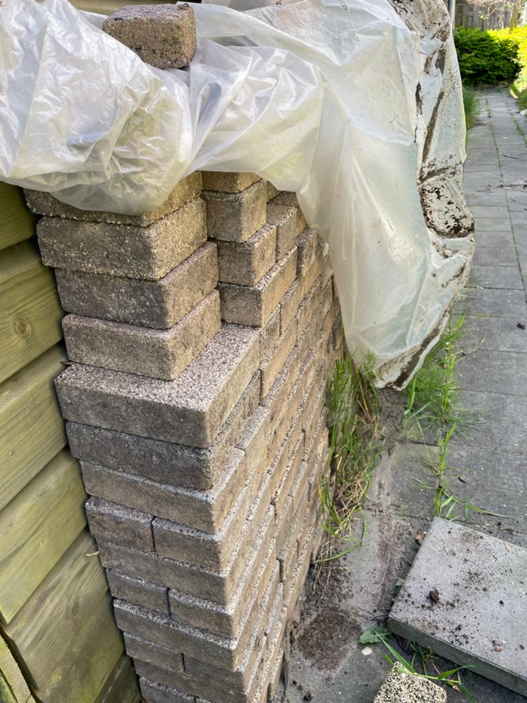 Gebruikte betonklinkers voor tuin of oprit, Tuin en Terras, Ophalen, Gebruikt, Klinkers, 10 m² of meer