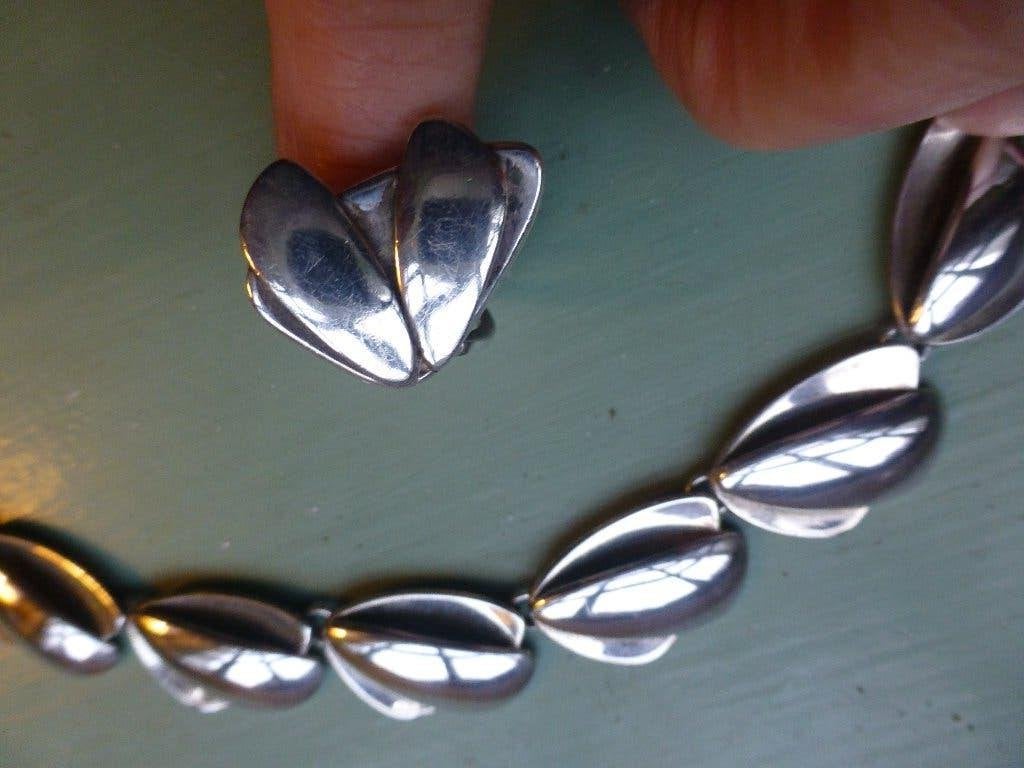 Modernist Scandinavische Zilveren Collier + Ring ivv Blad, Sieraden, Tassen en Uiterlijk, Antieke sieraden, Verzenden, Zilver