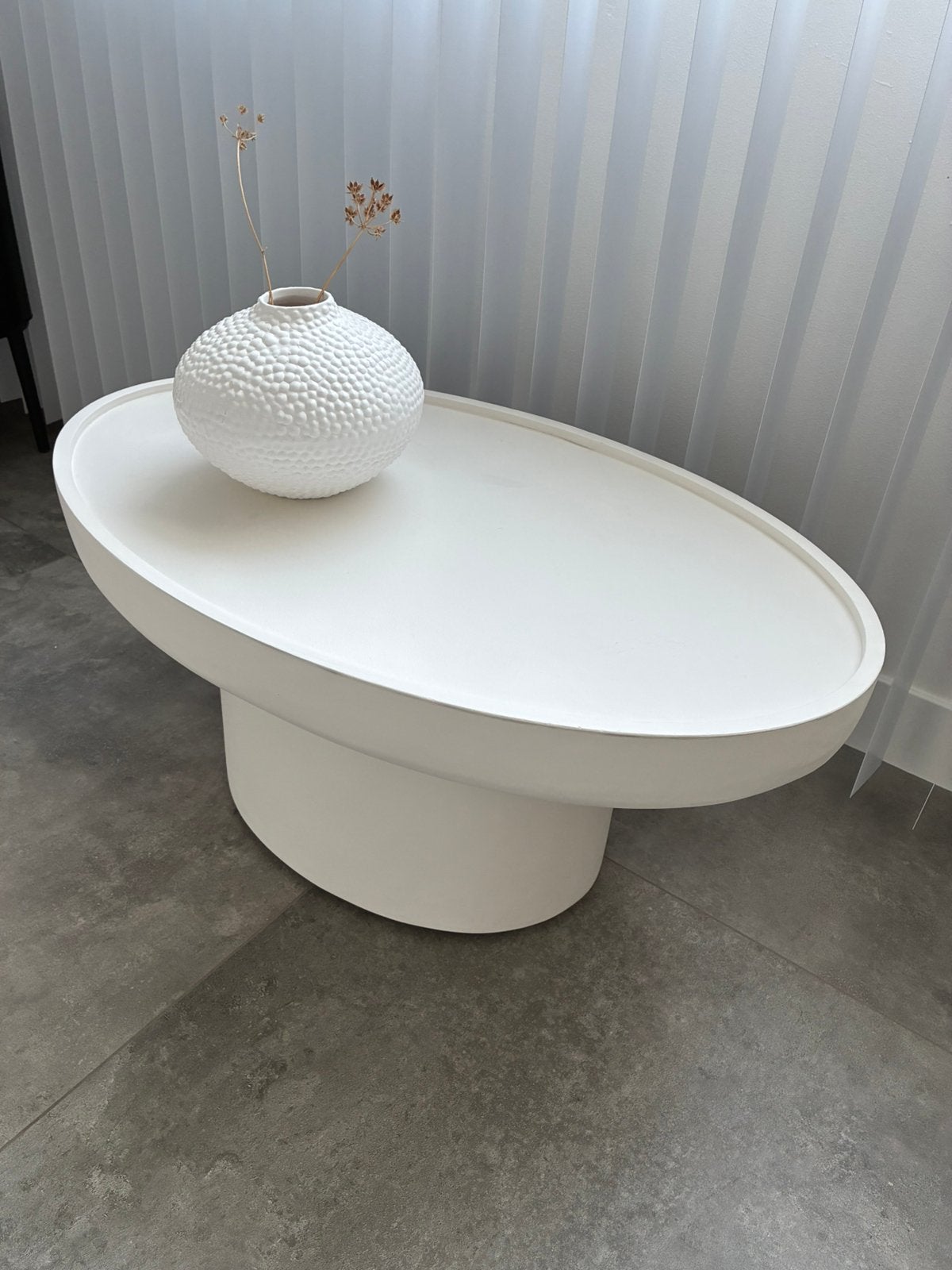 Betonlook tafel, Huis en Inrichting, Tafels | Salontafels, Ophalen, Overige materialen, 50 tot 100 cm, 50 tot 100 cm