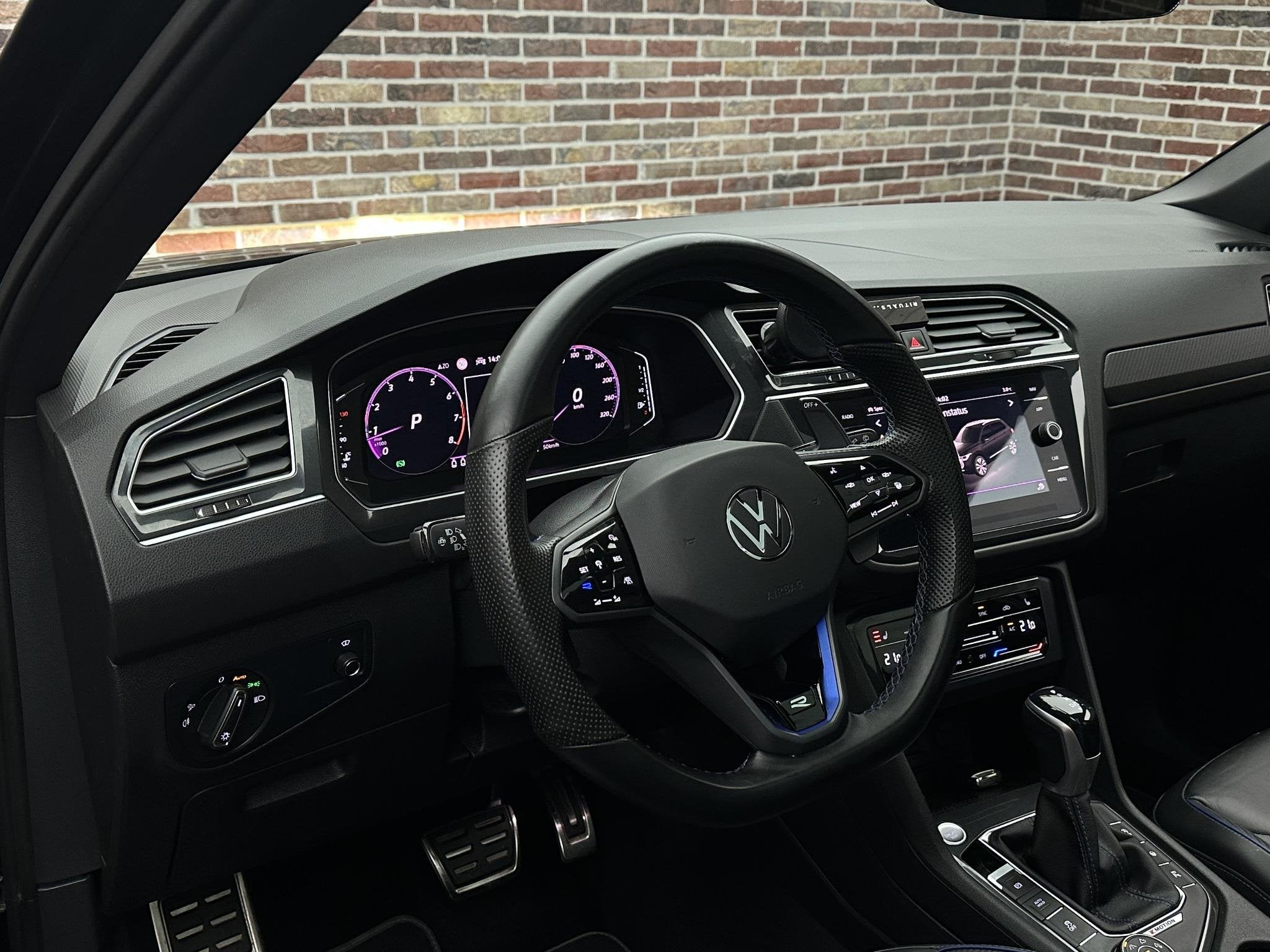 Volkswagen Tiguan 2.0 TSI R 75 Edition 4Motion Memory Panora, Auto's, Volkswagen, Automaat, Stof, Gebruikt, 4 cilinders