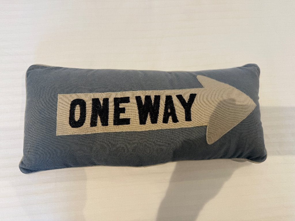 BoConcept One Way Kussen – Grijs – 20  49 cm, Wasbaar, Overige merken, Gebruikt, Vierkant