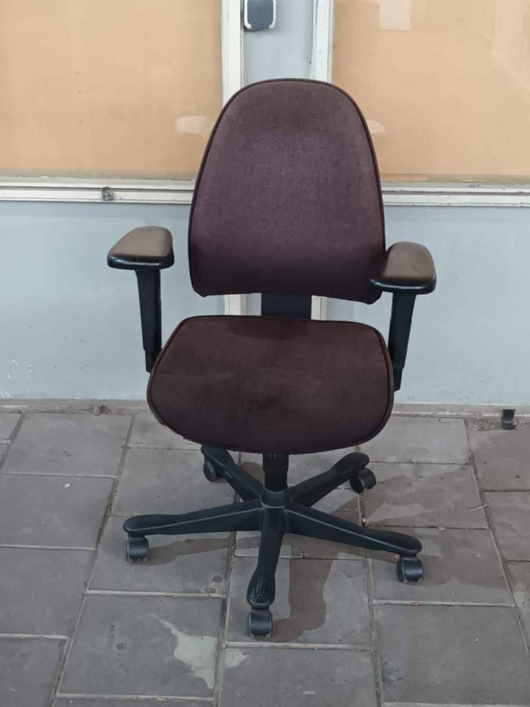 Kinnarps Bureaustoel - Ergonomisch en Comfortabel, Ophalen, Ergonomisch, Gebruikt, Bureaustoel