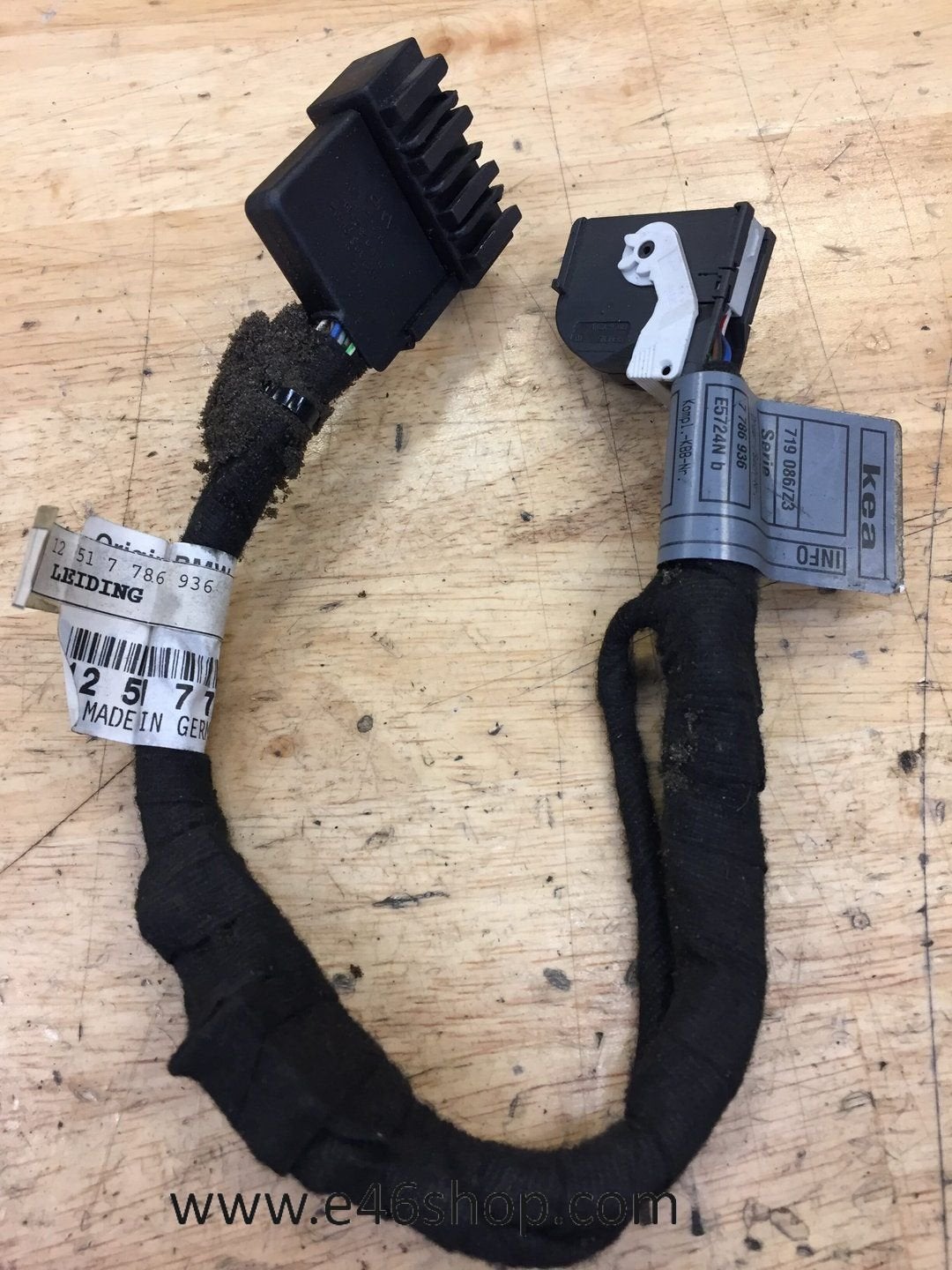 Kabel adapter BMW OE 12517786936 ORG BMW NIEUW, -, -, Nieuw, Ophalen of Verzenden