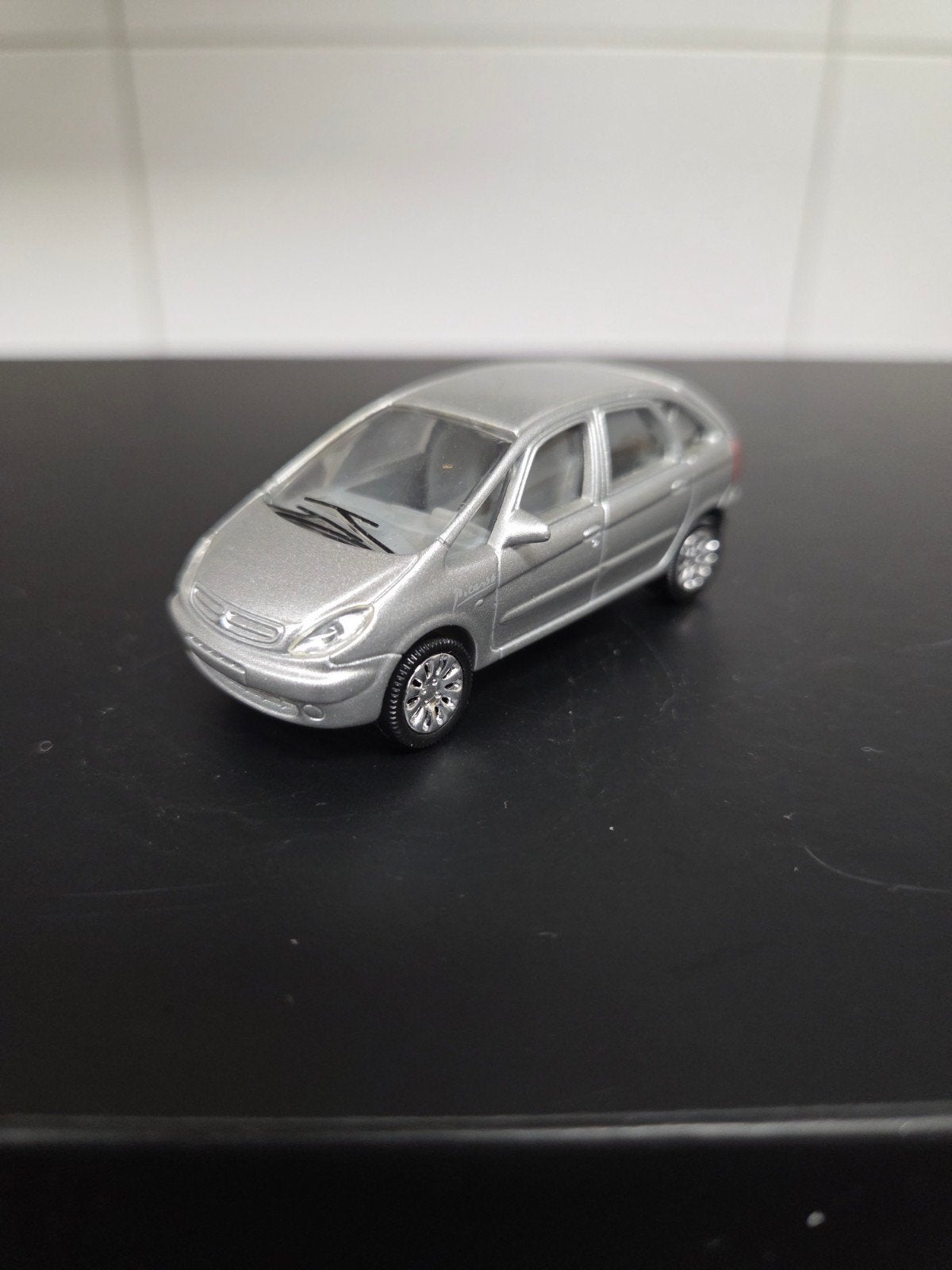 Citroën Xsara Picasso les miniatures norev, Ophalen, Auto