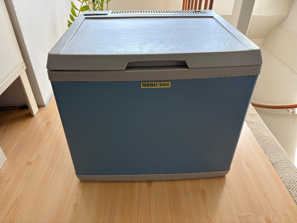 Te koop: Mobicool C40 compressor koel-/vriesbox – 40 liter, Ophalen, Gebruikt