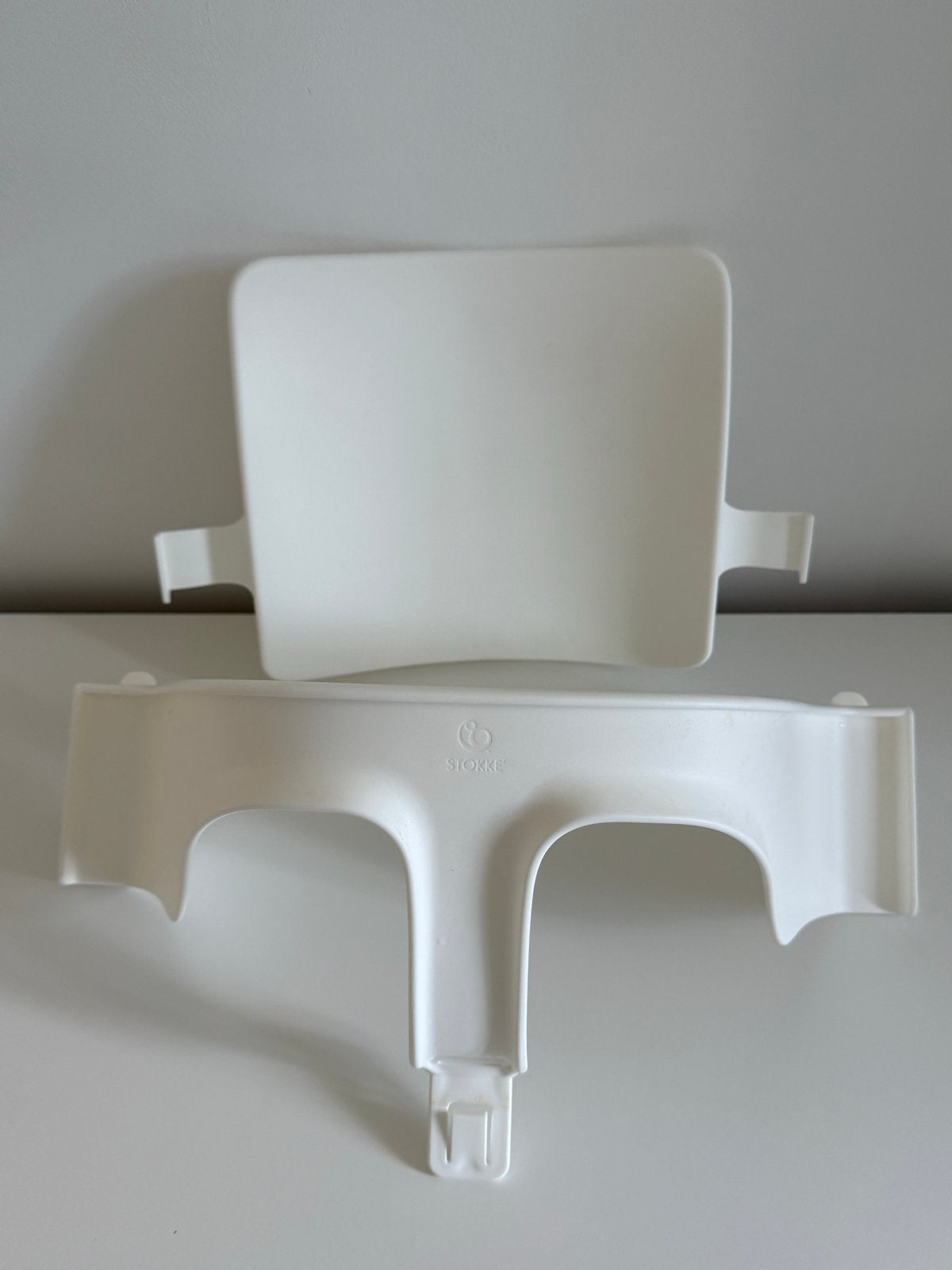 Stokke Tripp Trapp Baby Set wit + gratis riem, Ophalen of Verzenden, Zo goed als nieuw, Meegroeistoel, Gordel(s)
