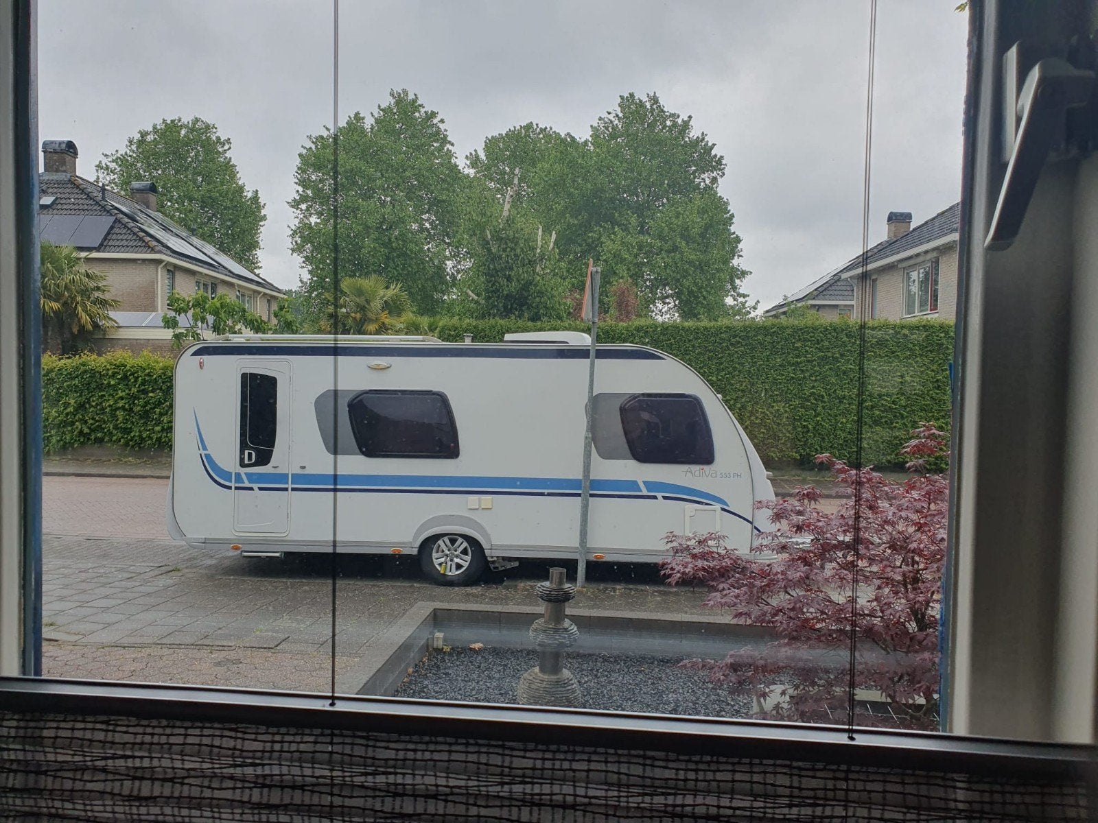 te koop adria 553ph  caravaan, Luifel, Rondzit, Frans bed, 7 tot 8 meter