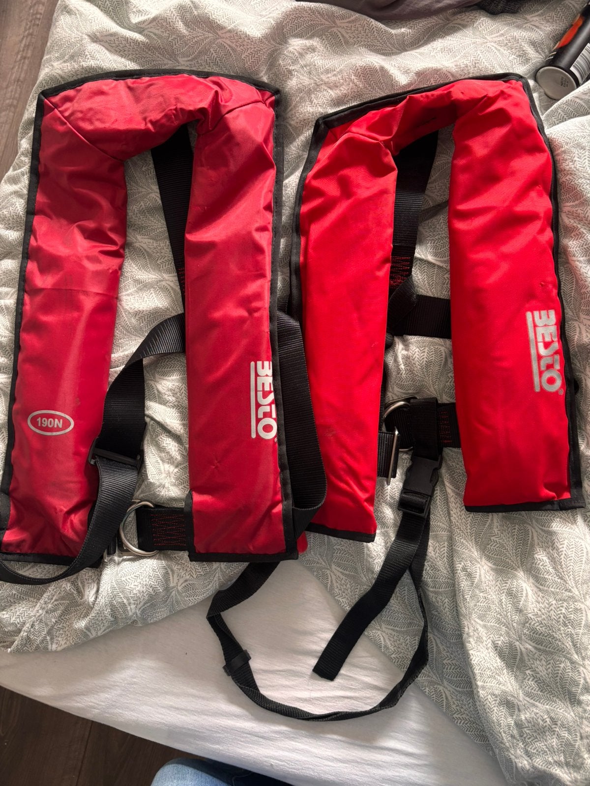 Besto self inflateble kinder en volwassen zwemvest, Watersport en Boten, Watersportkleding, Ophalen of Verzenden, Gebruikt, Kind