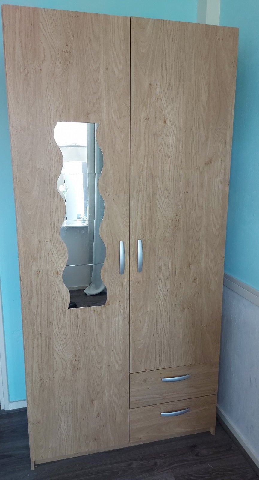 Nette stevige grote kledingkast, Huis en Inrichting, Kasten | Kledingkasten, 200 cm of meer, 50 tot 100 cm, Zo goed als nieuw