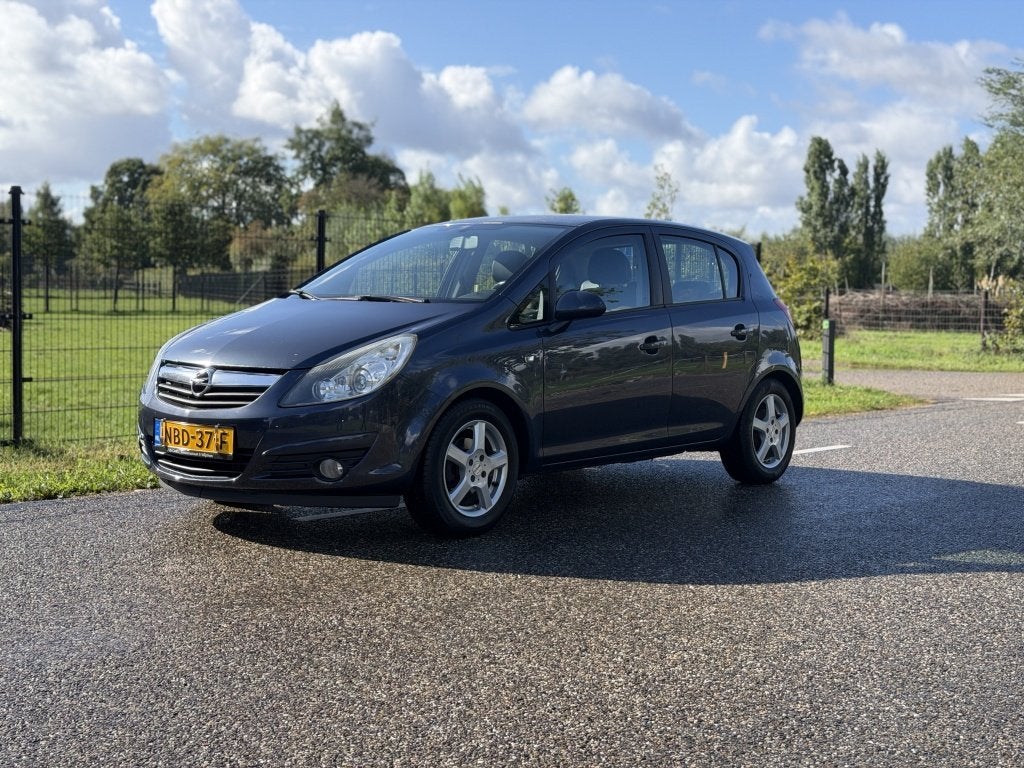 Opel Corsa AIRCO | CRUISECONTROL | NIEUWE APK |, 1063 kg, Gebruikt, 4 cilinders, Blauw