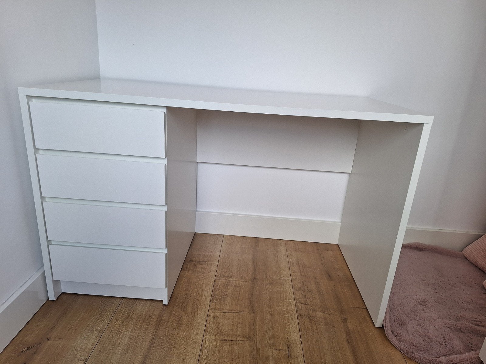 Jysk Limfjorden Bureau - Wit, 120x60x76 cm, Huis en Inrichting, Bureaus, Ophalen