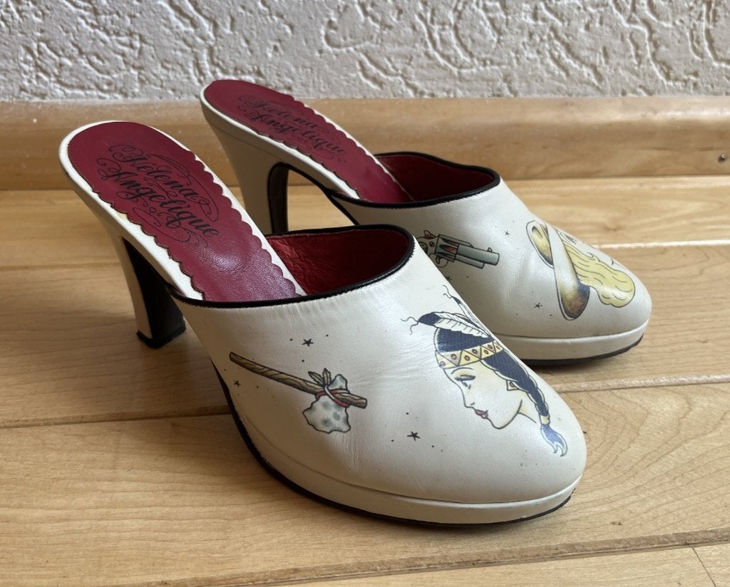 Helena Angelique muilen 38 tattoo prints cowgirl pin-up roos, Kleding | Dames, Overige kleuren, Verzenden, Zo goed als nieuw, Helena Angelique