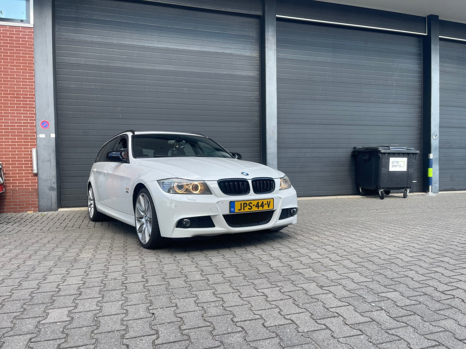 BMW 3-Serie 325i Xdrive 218pk Aut. 2011, Automaat, Zwart, Automatische klimaatregeling, Leder