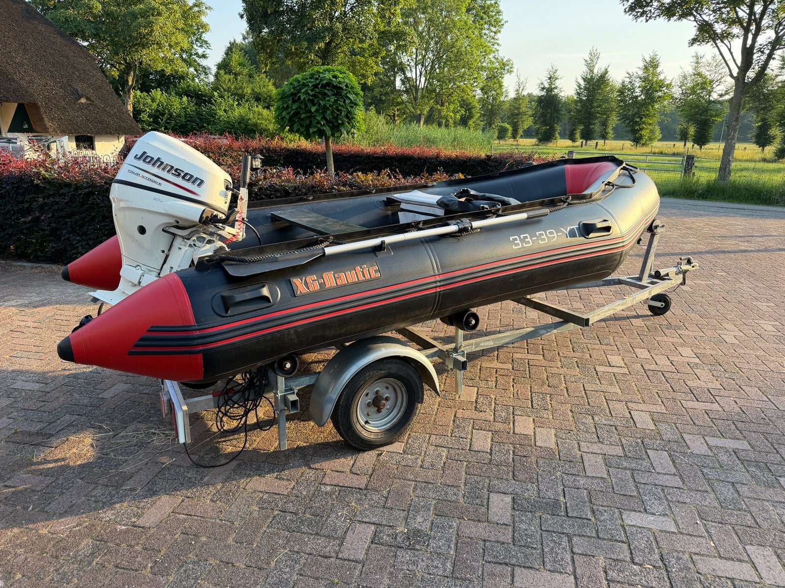XG-Nautic rubberboot met Johnson 25 PK buitenboordmotor, Watersport en Boten, Gebruikt, 4 m, 2 m, 30 cm