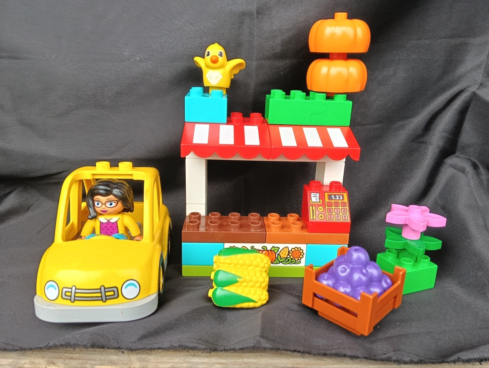 Duplo Groentekraam met Auto, Poppetje en Diverse Groenten, Lego, Lieselotjetweedehandsspeelgoed@gmail.com, -, Ophalen of Verzenden