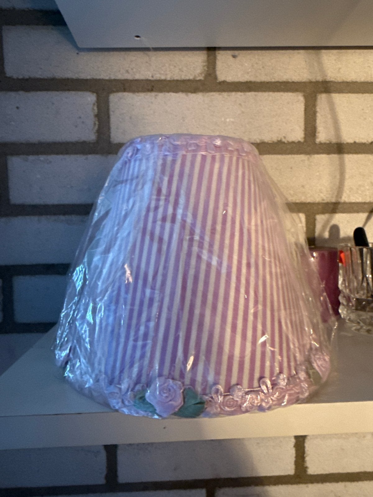 Vintage Paars Lampenkapje met Rozen, Gebruikt, Overige typen, Paars, Rond