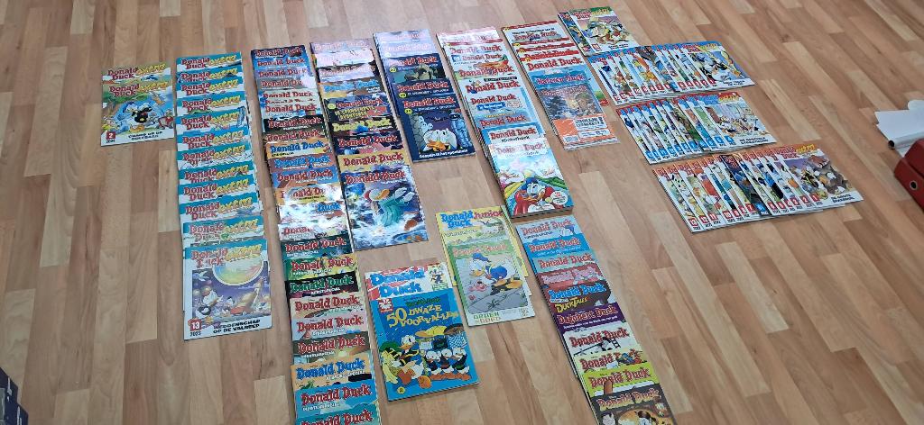 Donald Duck weekb1t/m52lad, Meerdere stripboeken, Ophalen of Verzenden, Gelezen, Donald Duck