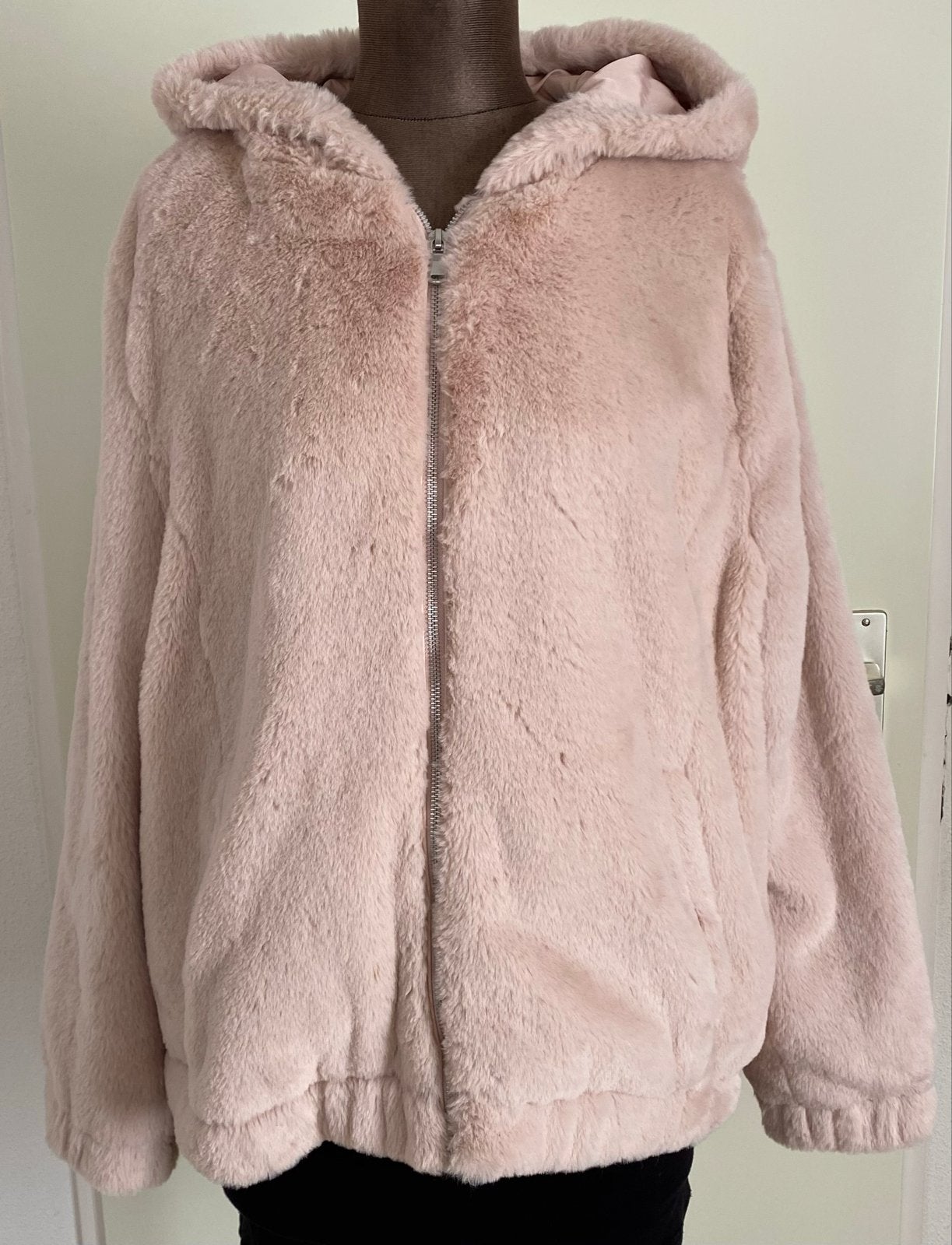 Esmara teddy jas lichtroze met capuchon maat L, Ophalen of Verzenden, Zo goed als nieuw, Maat 42/44 (L), Roze