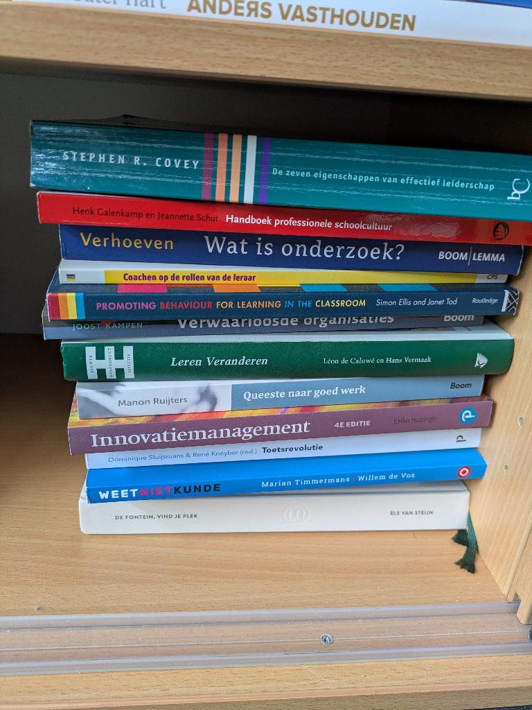 (studie)boeken t.b.v. MEL en/of MEN, Boeken, Diverse auteurs, Zo goed als nieuw, Alpha, HBO