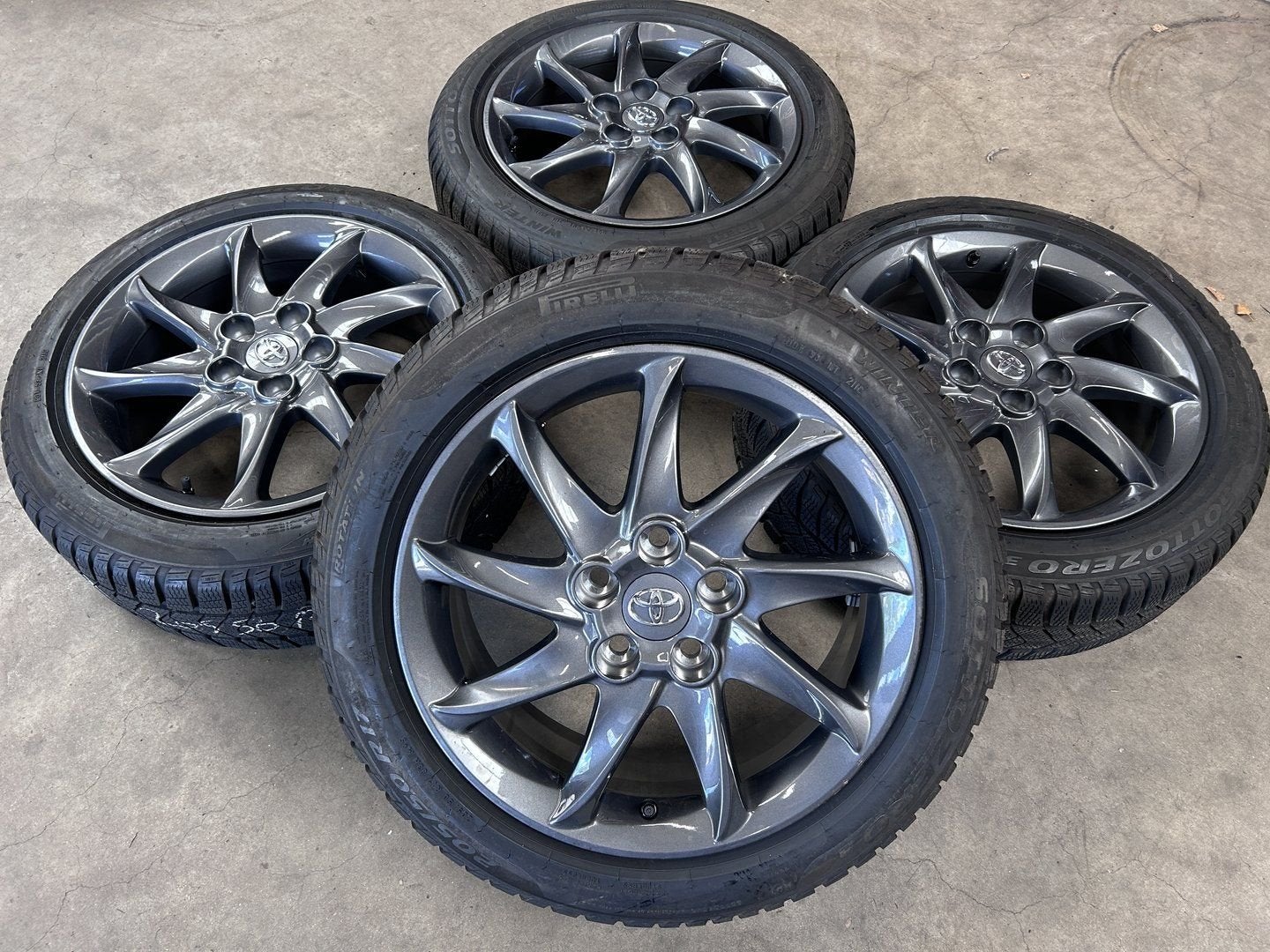 ✅ 17 inch velgen + ❄️ ️of ☀️ banden Toyota Auris Corolla, Gebruikt, -, -, Banden en Velgen