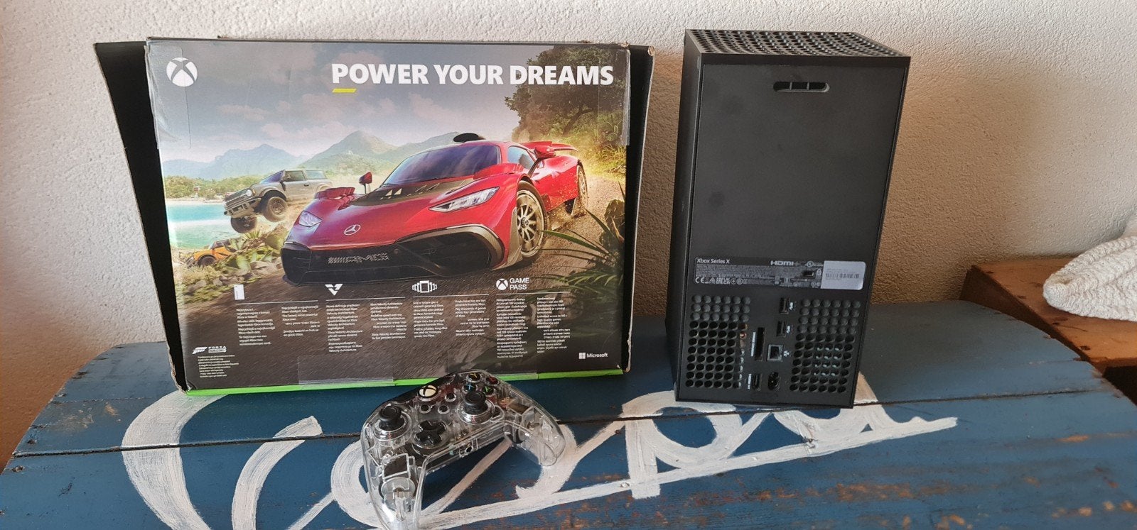 Foto 4 van xbox series x met bliksemschade goed lezen!