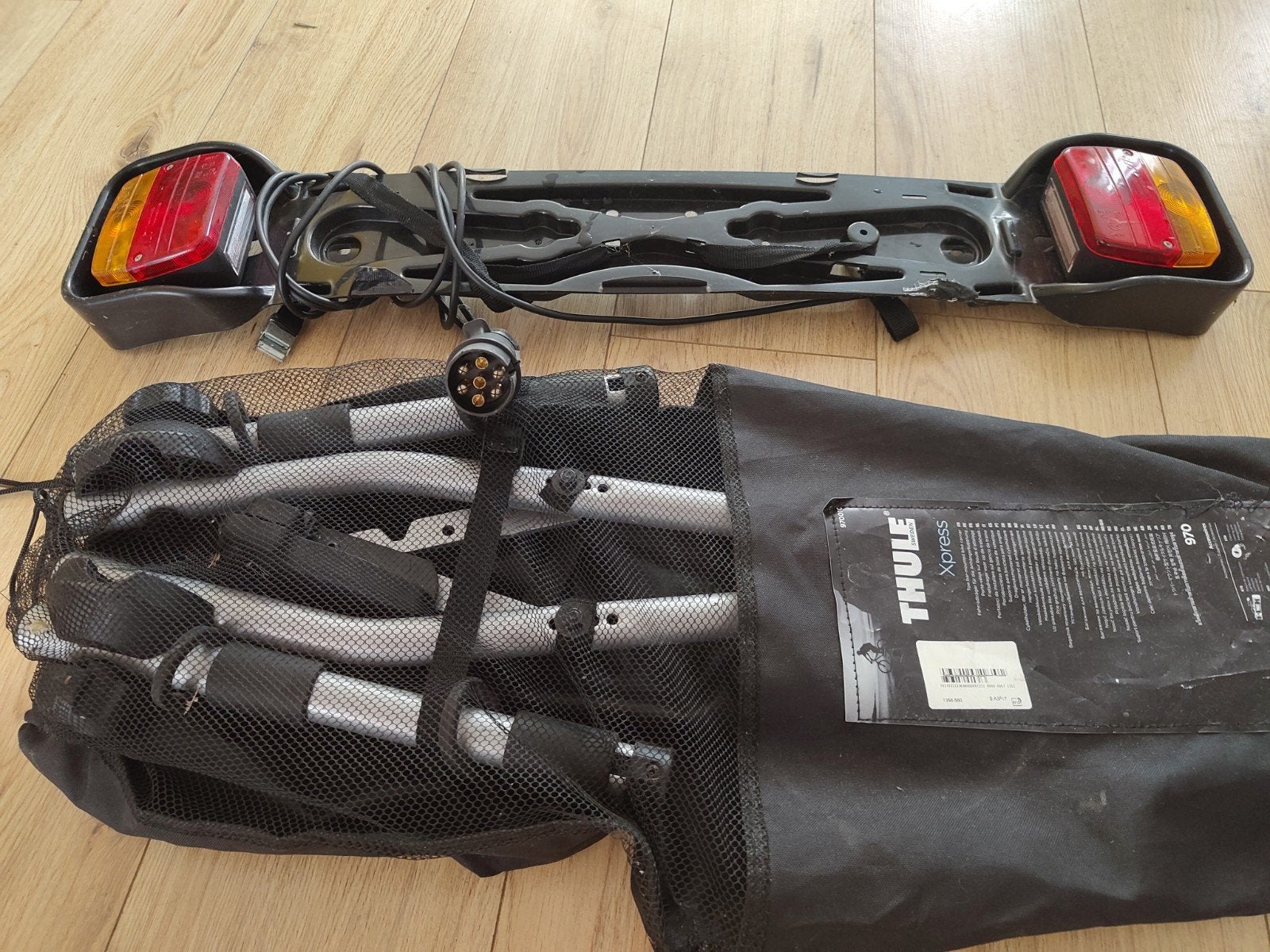thule xpress 970 fietsendrager met nummerbordhouder+achterl, Ophalen, Gebruikt, Trekhaakdrager
