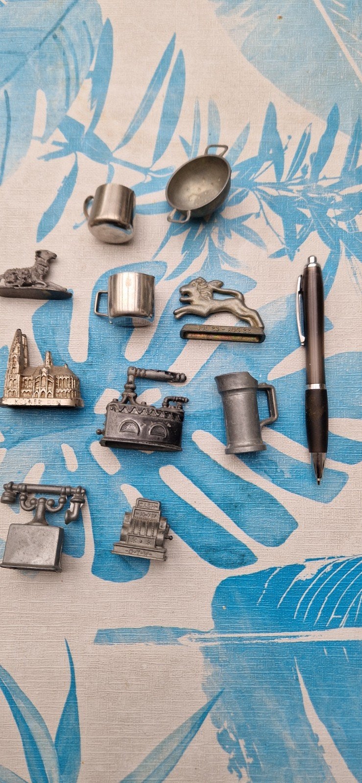 Verzameling van 12 miniatuur tinnen beeldjes, Verzamelen, Ophalen of Verzenden, Gebruikt