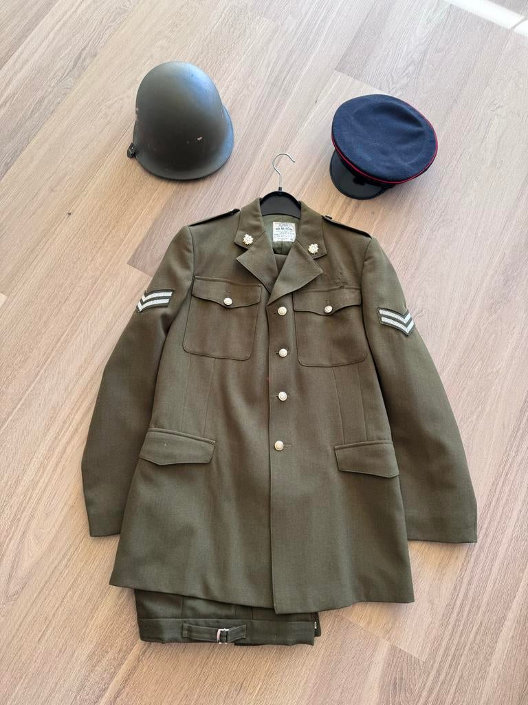 Vintage Brits Militair Uniform - Jas, Broek, Helm & Pet, Ophalen, Landmacht, Engeland, Kleding of Schoenen