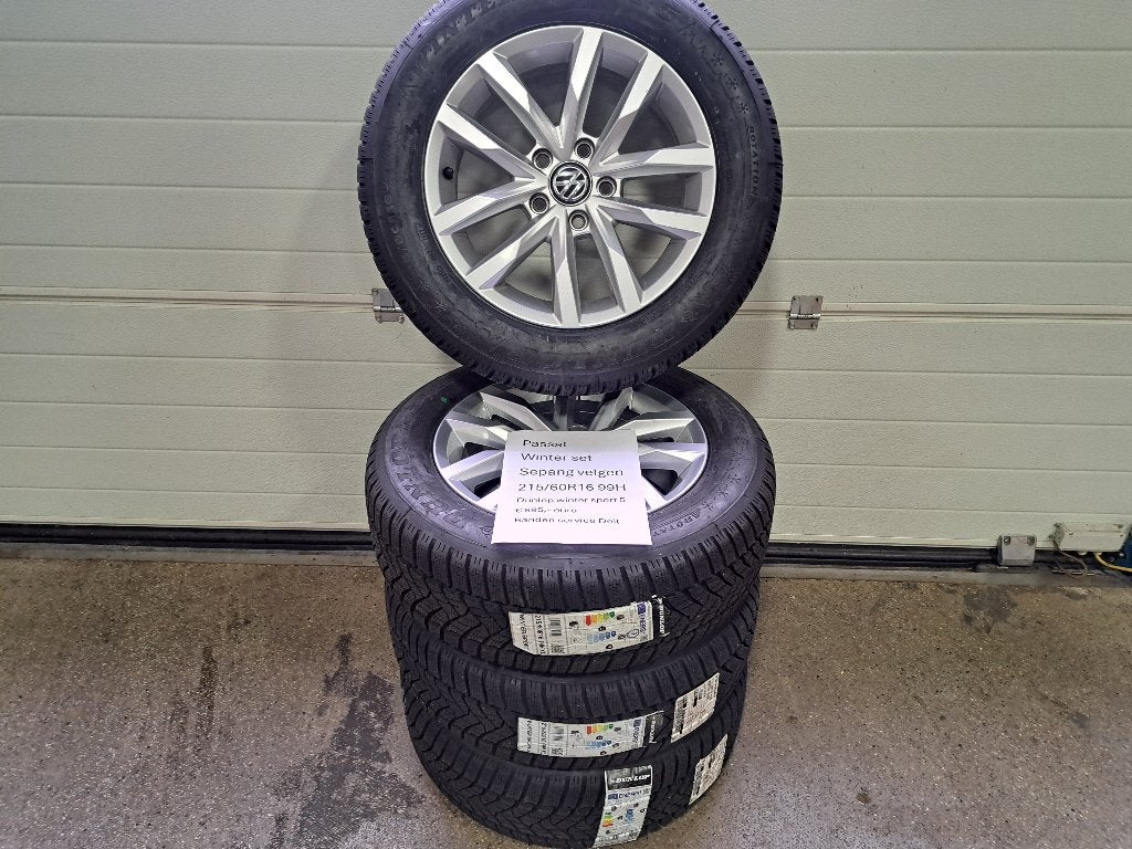 Origineel Passat winterset 215/60R16 99H nieuw Sepang velgen, Ophalen, 16 inch, Banden en Velgen, Nieuw