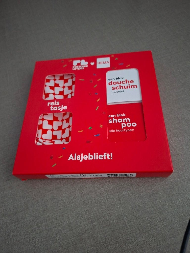 Hema zeep 1 blok douche + 1 blok shampoo met reistasje, Ophalen of Verzenden, Nieuw, Overige typen